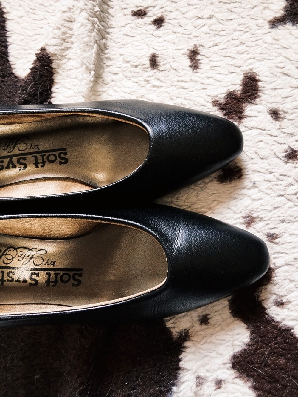 WOMEN'S 80'S/90'S KITTEN HEELS - BLACK - Picture 3 of 5